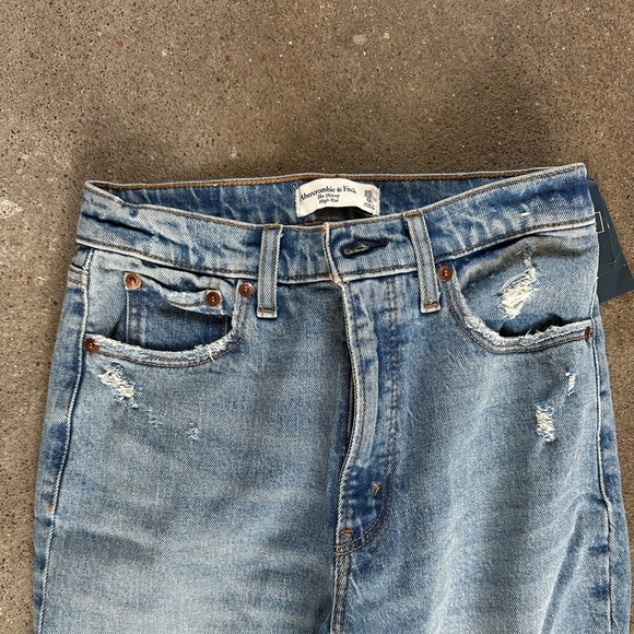 NWT abercrombie & fitch the skinny high rise medium destroy size 25|0L - Picture 5 of 9